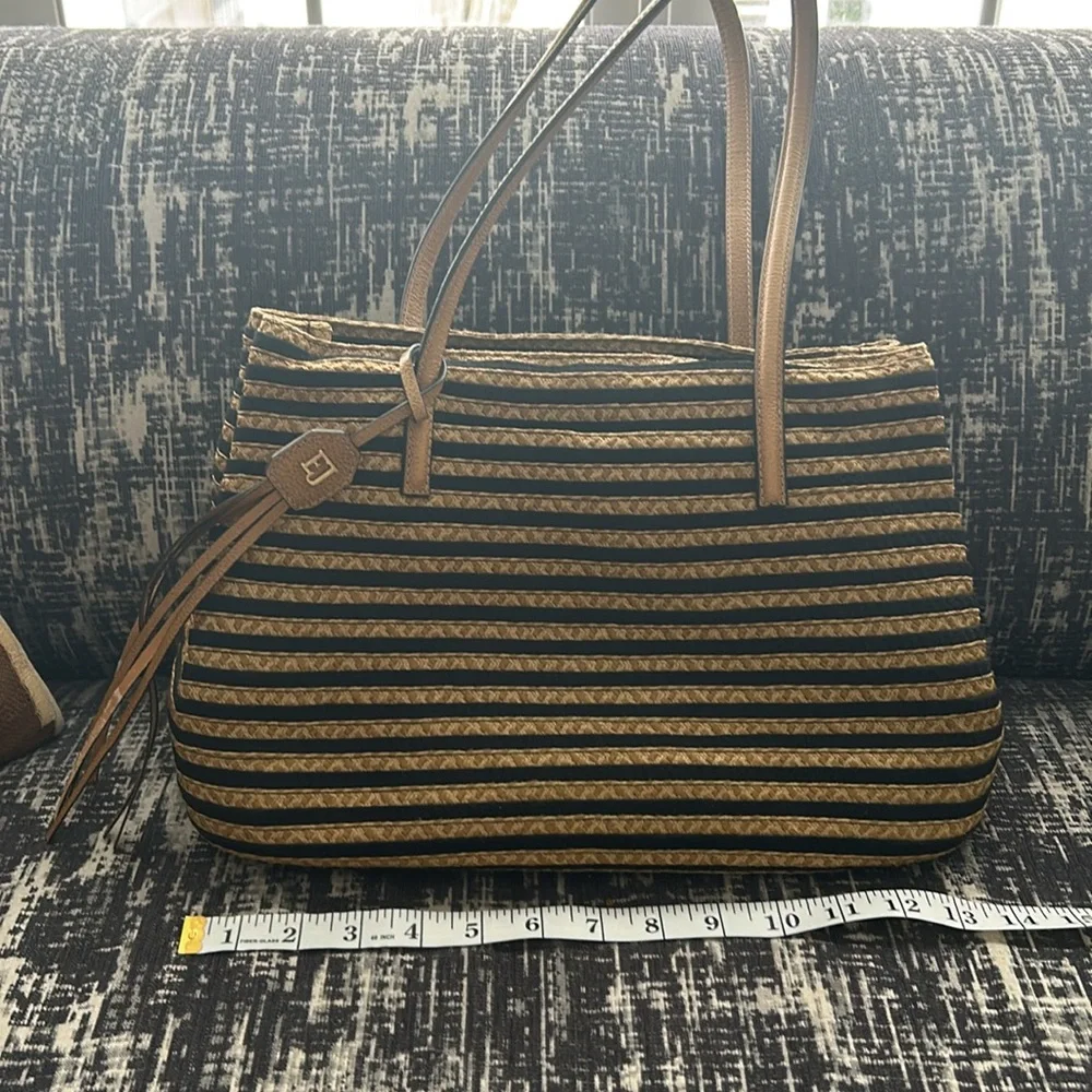 Eric Javits Tote - Picture 8 of 9